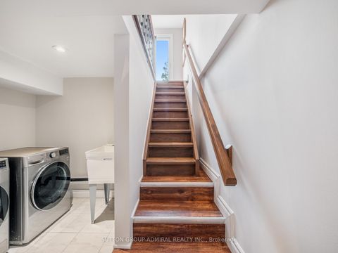 Photo 31 at 398 Crawford Street, Bellwoods, Toronto
