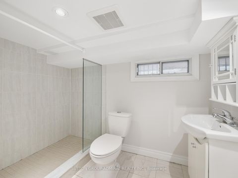 Photo 34 at 398 Crawford Street, Bellwoods, Toronto