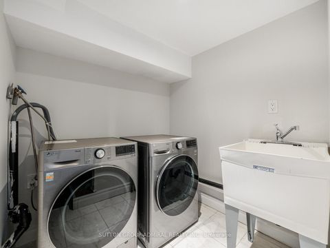 Photo 35 at 398 Crawford Street, Bellwoods, Toronto