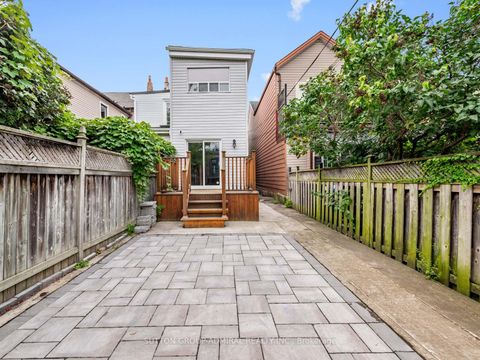 Photo 38 at 398 Crawford Street, Bellwoods, Toronto