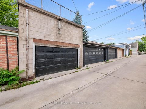 Photo 39 at 398 Crawford Street, Bellwoods, Toronto