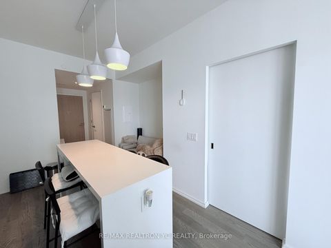 Photo 15 at 2910 - 5 Soudan Avenue, Mount Pleasant West, Toronto
