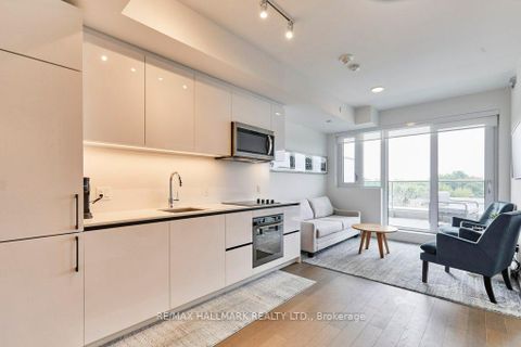 Photo 4 at 636 - 150 Logan Avenue, South Riverdale, Toronto