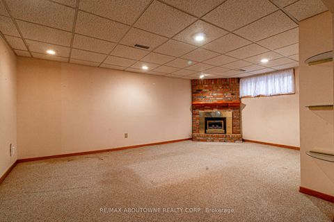 Photo 19 at 2054 Bridge Road, WO West, Oakville
