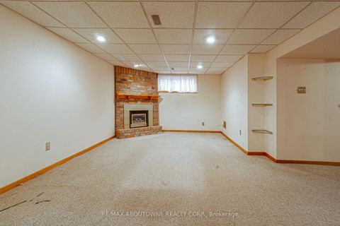 Photo 20 at 2054 Bridge Road, WO West, Oakville