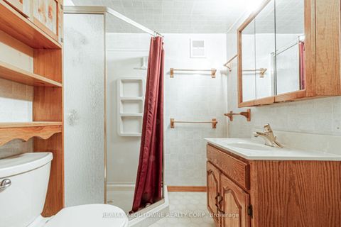 Photo 21 at 2054 Bridge Road, WO West, Oakville