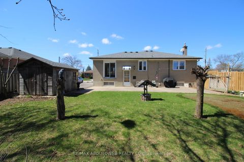 Photo 27 at 2054 Bridge Road, WO West, Oakville