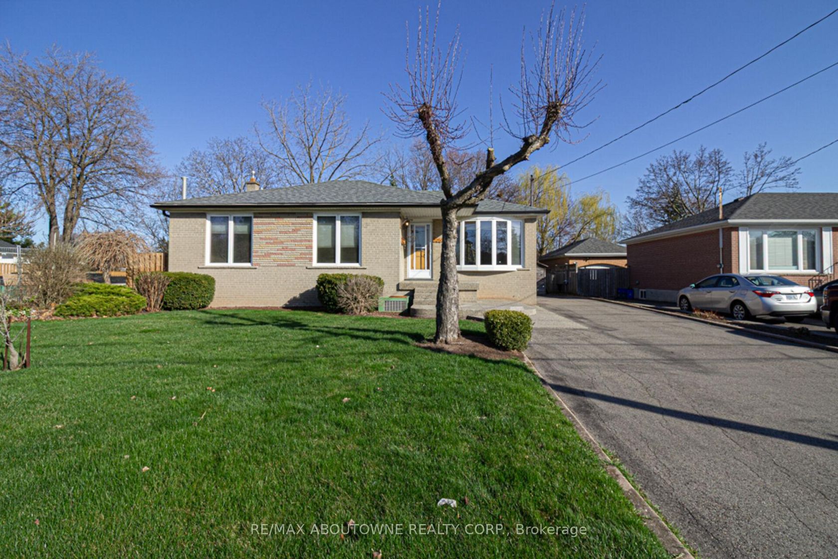 2054 Bridge Road, WO West, Oakville 