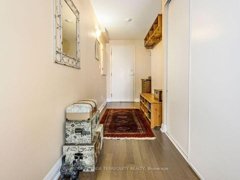 Photo 5 at 503 - 35 Hunt Avenue, Mill Pond, Richmond Hill