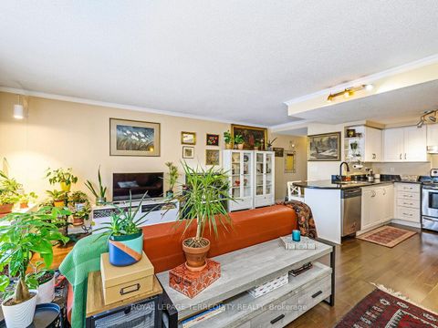 Photo 22 at 503 - 35 Hunt Avenue, Mill Pond, Richmond Hill