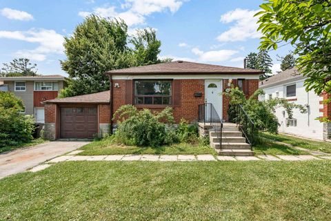Photo 0 at 36 Cobden Street, Willowdale West, Toronto