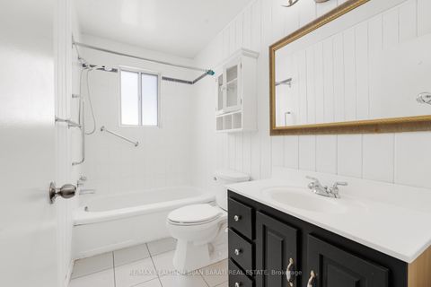 Photo 11 at 36 Cobden Street, Willowdale West, Toronto