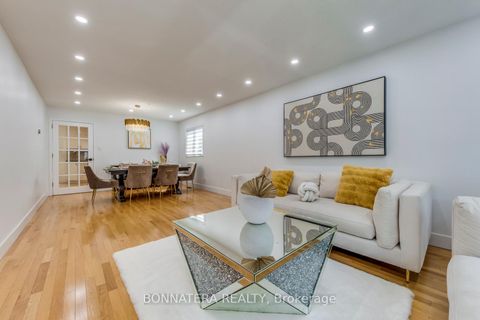 Photo 3 at 475 Underwood Crescent, WO West, Oakville