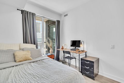 Photo 2 at 3307 - 108 Peter Street, Waterfront Communities C1, Toronto