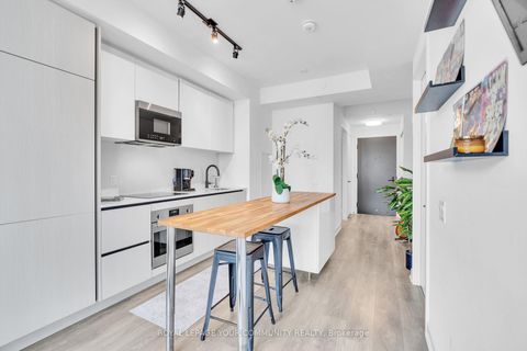 Photo 3 at 3307 - 108 Peter Street, Waterfront Communities C1, Toronto