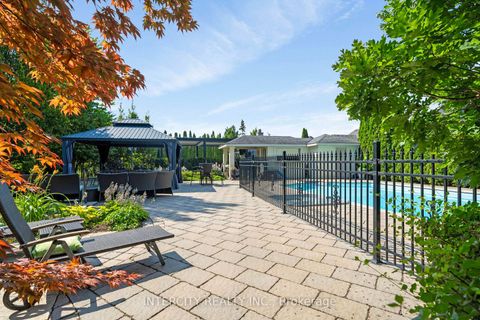 Photo 35 at 118 Park Ridge Drive, Kleinburg, Vaughan