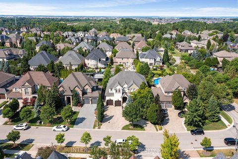 Photo 49 at 118 Park Ridge Drive, Kleinburg, Vaughan