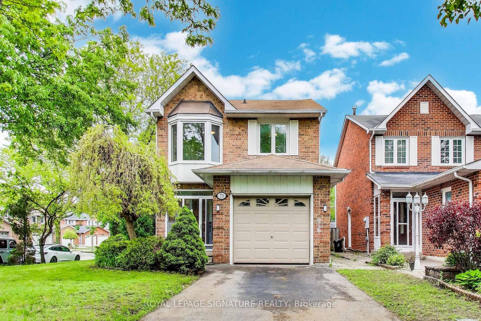 73 Parade Square, Highland Creek, Toronto 