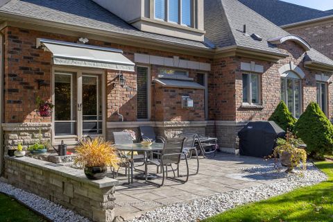 Photo 3 at 203 Hunterwood Chase, Rural Vaughan, Vaughan
