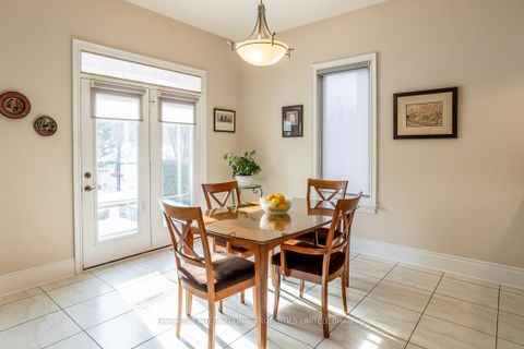 Photo 12 at 203 Hunterwood Chase, Rural Vaughan, Vaughan