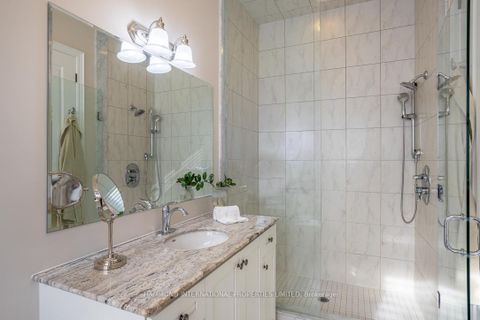 Photo 19 at 203 Hunterwood Chase, Rural Vaughan, Vaughan