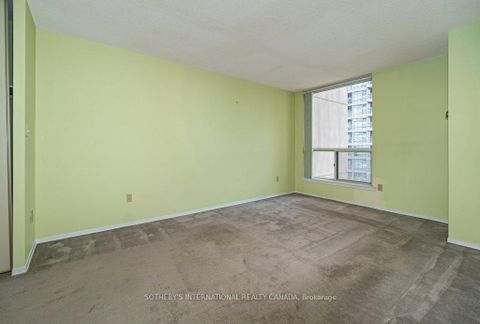 Photo 13 at 1105 - 30 Holly Street, Mount Pleasant West, Toronto