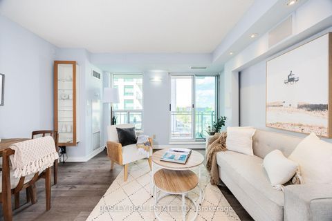 Photo 2 at 703 - 188 Doris Avenue, Willowdale East, Toronto