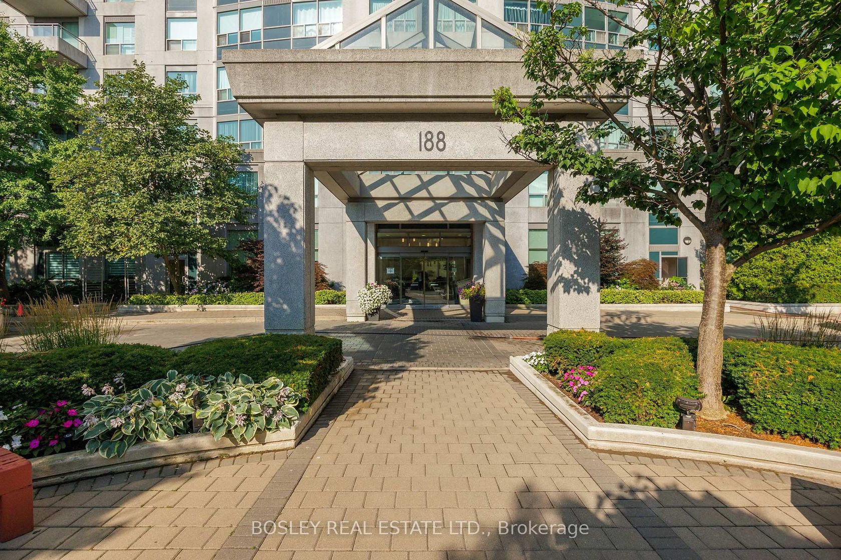 703 - 188 Doris Avenue, Willowdale East, Toronto 