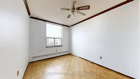Photo 10 at 913 - 31 Four Winds Drive, York University Heights, Toronto