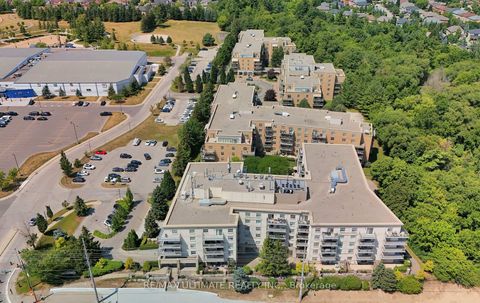 Photo 3 at 307 - 2500 Rutherford Road, Maple, Vaughan