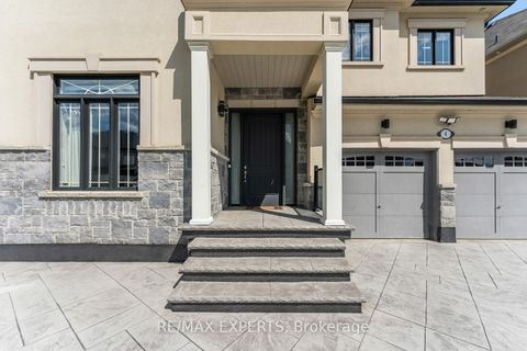 Photo 3 at 6 Dunrobin Crescent, Kleinburg, Vaughan
