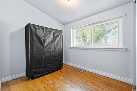 Photo 13 at 1 - 10 Sentinel Road, York University Heights, Toronto