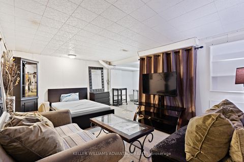 Photo 17 at 1 - 10 Sentinel Road, York University Heights, Toronto