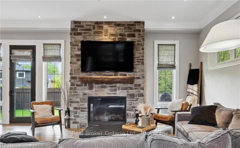Photo 12 at 1247 Wood Place, WO West, Oakville