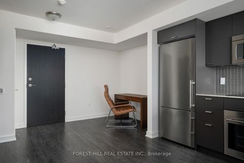Photo 6 at 1005E - 78 Tecumseth Street, Niagara, Toronto