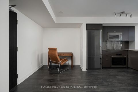 Photo 7 at 1005E - 78 Tecumseth Street, Niagara, Toronto