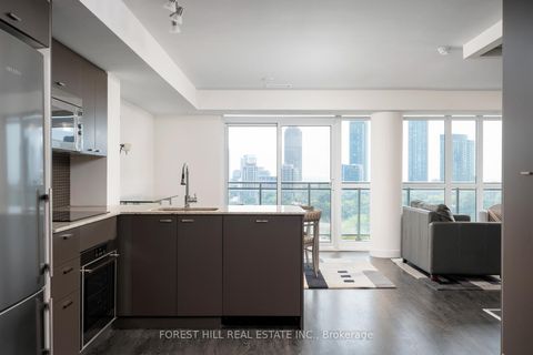 Photo 12 at 1005E - 78 Tecumseth Street, Niagara, Toronto