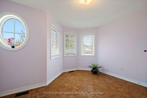 Photo 24 at 11 Thistle Avenue, Jefferson, Richmond Hill