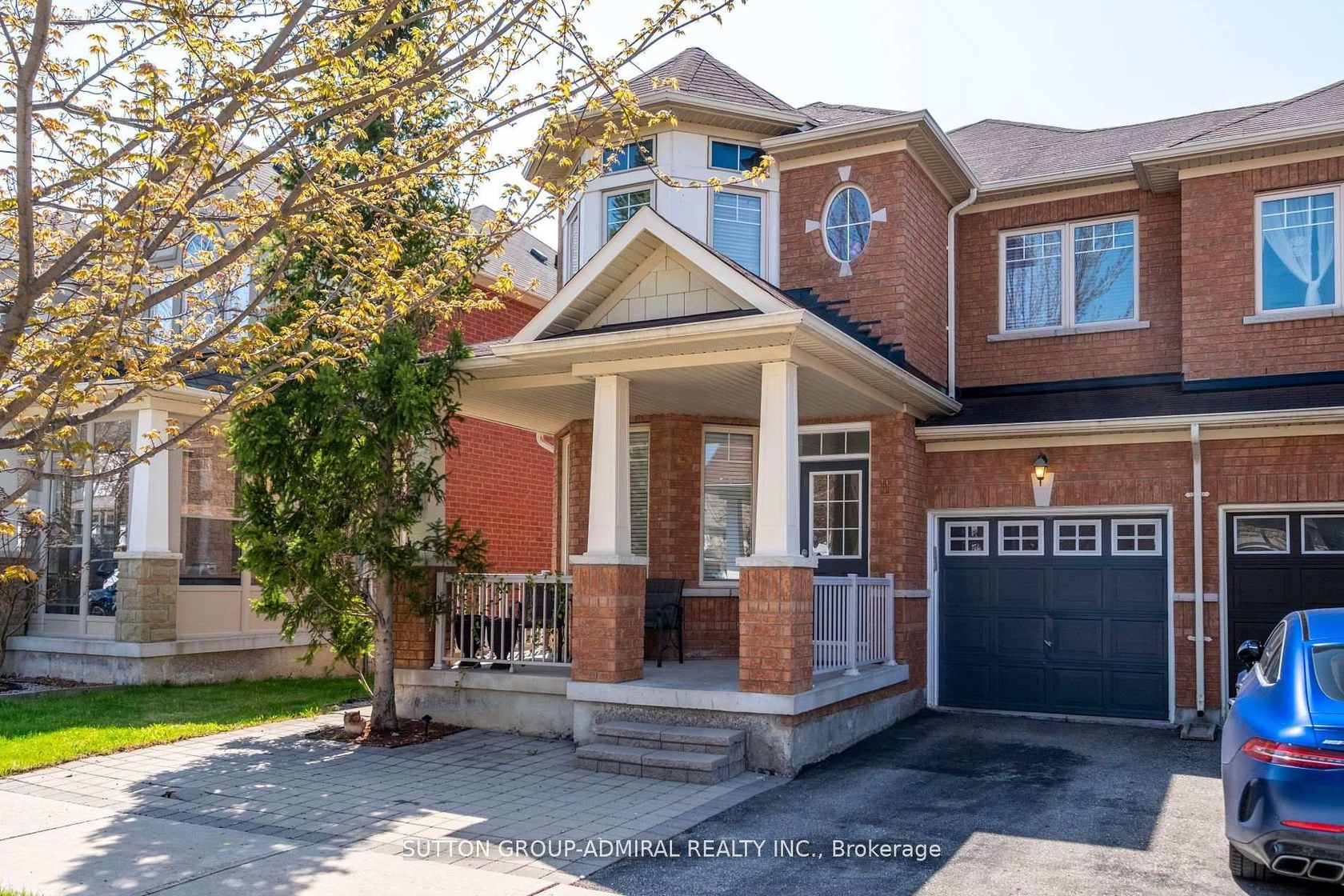 11 Thistle Avenue, Jefferson, Richmond Hill 