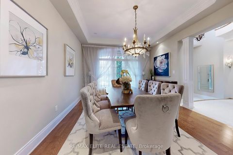 Photo 19 at 59 Carisbrooke Circle, Bayview Southeast, Aurora