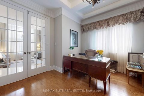 Photo 23 at 59 Carisbrooke Circle, Bayview Southeast, Aurora