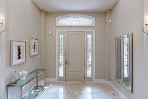 Photo 26 at 59 Carisbrooke Circle, Bayview Southeast, Aurora