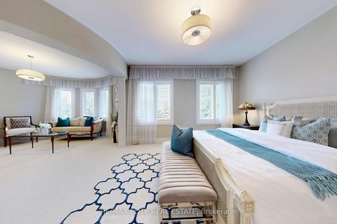 Photo 32 at 59 Carisbrooke Circle, Bayview Southeast, Aurora