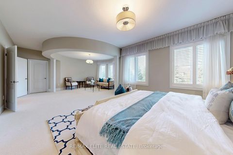 Photo 33 at 59 Carisbrooke Circle, Bayview Southeast, Aurora