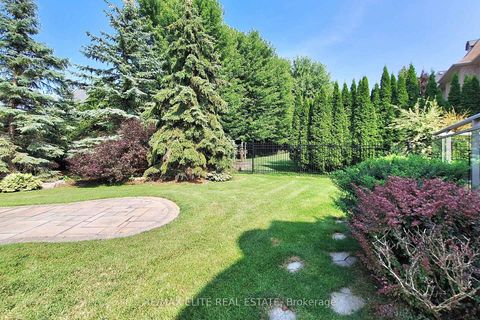Photo 49 at 59 Carisbrooke Circle, Bayview Southeast, Aurora