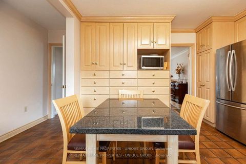 Photo 15 at 173 Ridley Boulevard, Nortown, Toronto