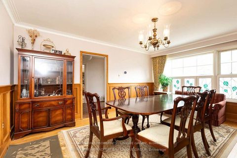 Photo 19 at 173 Ridley Boulevard, Nortown, Toronto