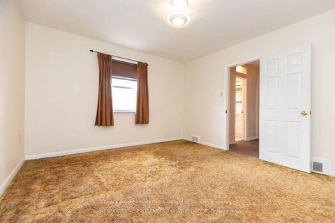 Photo 32 at 173 Ridley Boulevard, Nortown, Toronto