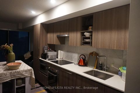 Photo 1 at 1507 - 17 Bathurst Street, Waterfront Communities C1, Toronto