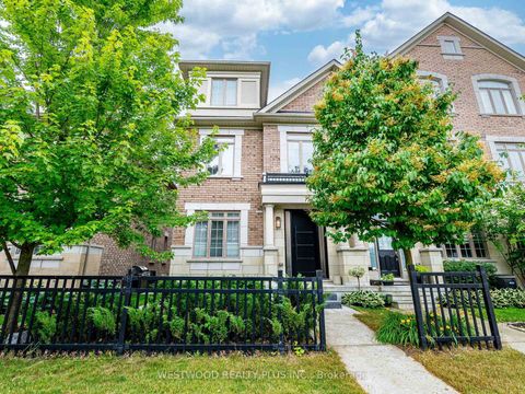 Photo 1 at 9 Caliber Court, Nobleton, King